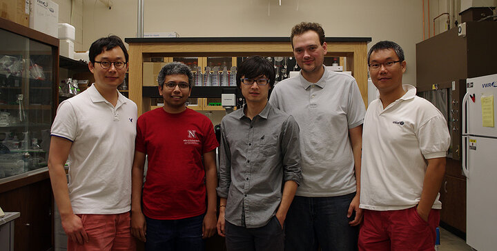 Bio Flow Lab Group photo (Aug, 2013)